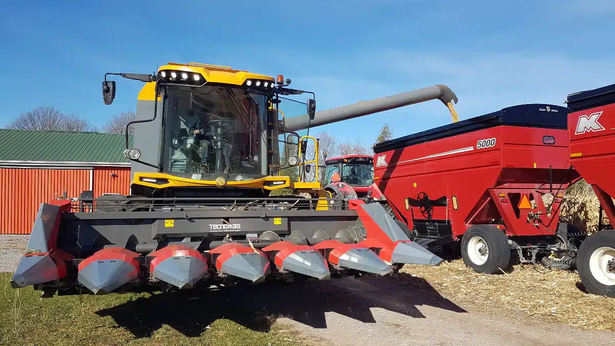 Misc Sampo Rosenlew Comia C12 Combine